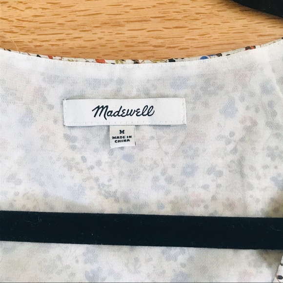 Madewell Silk V-Neck Peplum Popover (M) - Picture 3 of 8